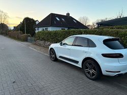 Weiß Gebraucht 2015 Porsche Macan SUV | 31.500 € (Teuer)