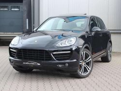 Tiefschwarzmetallic Gebraucht 2010 Porsche Cayenne SUV | 18.958 € (Etwas zu teuer)