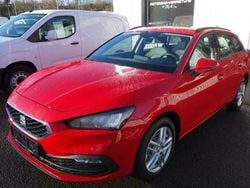 Rot Gebraucht 2022 Seat Leon Style Kombi | 19.860 € (Guter Preis)