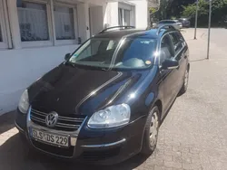 Schwarz Gebraucht 2009 VW Golf VI Comfortline Kombi | 1.600 € (Guter Preis)
