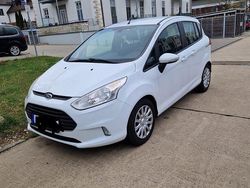 Weiß Gebraucht 2013 Ford B-MAX SYNC Edition Van / Kleinbus | 6.400 € (Fairer Preis)