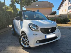 Weiß Gebraucht 2016 Smart ForTwo Coupé Coupé | 8.490 € (Superpreis)