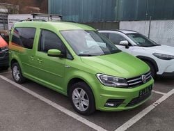 Grün Gebraucht 2020 VW Caddy Comfortline Van / Kleinbus | 18.990 € (Guter Preis)