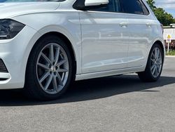 Weiß Gebraucht 2018 VW Polo Highline Limousine | 15.800 € (Etwas zu teuer)