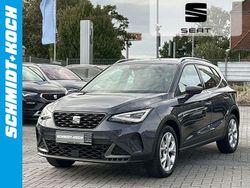 Grau Gebraucht 2023 Seat Arona FR SUV | 21.591 € (Etwas zu teuer)