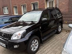 Schwarz Gebraucht 2007 Toyota Land Cruiser Executive SUV | 10.000 €