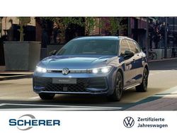 Reef blue metallic (metallic) Gebraucht 2025 VW Passat R-line Limousine | 47.880 € (Guter Preis)