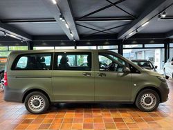 Grün Gebraucht 2021 Mercedes Vito Van / Kleinbus | 29.950 € (Fairer Preis)