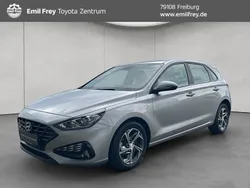 Silber Gebraucht 2023 Hyundai i30 Select Limousine | 18.190 € (Fairer Preis)