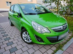 Grün Gebraucht 2012 Opel Corsa Kleinwagen | 3.990 € (Fairer Preis)