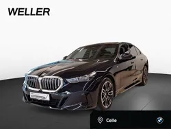 Carbonschwarz (schwarz) Gebraucht 2025 BMW 540 Comfort Edition Limousine | 68.850 € (Guter Preis)