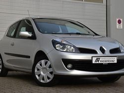 Silber Gebraucht 2006 Renault Clio II Dynamique Kleinwagen | 1.699 € (Guter Preis)