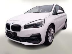 Weiss Gebraucht 2019 BMW 218 Active Tourer Sport Line Van / Kleinbus | 18.788 € (Fairer Preis)