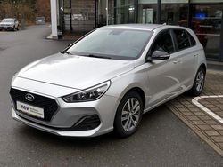 Silber Gebraucht 2019 Hyundai i30 Passion Limousine | 9.930 € (Guter Preis)