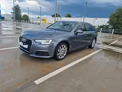 Grau Gebraucht 2019 Audi A4 Comfort Kombi | 20.800 € (Fairer Preis)