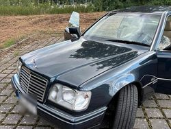 Blau Gebraucht 1995 Mercedes E320 Sportline Coupé | 7.700 €