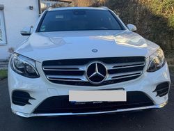 Weiß Gebraucht 2015 Mercedes GLC250 AMG line SUV | 26.499 € (Fairer Preis)