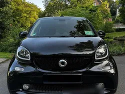 Schwarz Gebraucht 2016 Smart ForTwo Cabrio Passion Cabrio | 13.999 € (Fairer Preis)