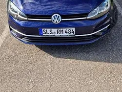 Blau Gebraucht 2017 VW Golf VII Highline Limousine | 16.000 € (Fairer Preis)