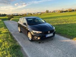 Schwarz Gebraucht 2019 Fiat Tipo Pop Kombi | 8.599 € (Fairer Preis)