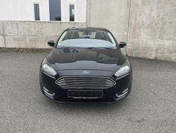 Schwarz Gebraucht 2015 Ford Focus Titanium Limousine | 8.690 € (Fairer Preis)