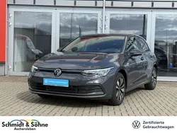 Grau metallic Gebraucht 2023 VW Golf VIII Move Limousine | 21.870 € (Superpreis)