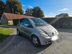 Silber Gebraucht 2002 Mercedes A190 Kleinwagen | 600 € (Guter Preis)