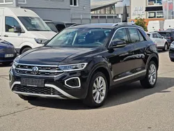 Schwarz Gebraucht 2024 VW T-Roc Style SUV | 28.970 € (Fairer Preis)