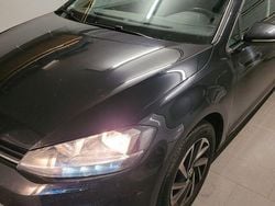 Schwarz Gebraucht 2017 VW Golf VII Sound Limousine | 12.000 € (Guter Preis)