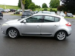 Grau Gebraucht 2008 Renault Mégane III Dynamique Limousine | 1.280 € (Guter Preis)