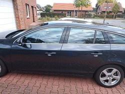Grau Gebraucht 2014 Volvo V60 Business Edition Kombi | 7.800 € (Fairer Preis)
