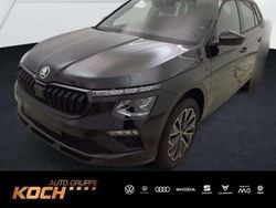 Schwarzmagic perleffekt Gebraucht 2025 Skoda Kamiq Selection SUV | 28.990 € (Etwas zu teuer)