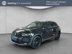 Deep black perleffekt Gebraucht 2021 VW T-Roc Style SUV | 22.890 € (Fairer Preis)