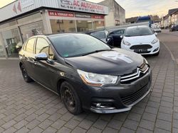 Grau Gebraucht 2013 Citroën C4 SELECTION Limousine | 2.400 € (Etwas zu teuer)
