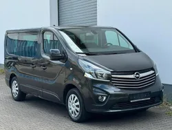 Schwarz Gebraucht 2018 Opel Vivaro Van | 14.990 € (Guter Preis)