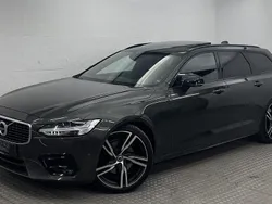 Grau Gebraucht 2019 Volvo 360 | 31.400 €