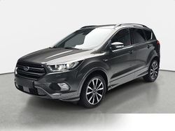 Metallic Gebraucht 2018 Ford Kuga ST-Line SUV | 18.880 € (Teuer)