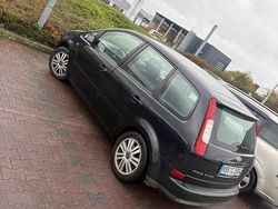 Blau Gebraucht 2006 Ford C-MAX Van / Kleinbus | 1.675 €