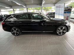 Schwarz Gebraucht 2019 Mercedes C300e Advanced Kombi | 23.999 € (Fairer Preis)