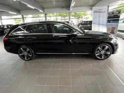 Schwarz Gebraucht 2019 Mercedes C300e Advanced Kombi | 24.950 € (Fairer Preis)