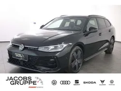Schwarz Gebraucht 2024 VW Passat Style Kombi | 44.920 € (Fairer Preis)