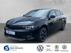 Schwarz Gebraucht 2023 Opel Astra GS Line Kombi | 22.900 € (Guter Preis)