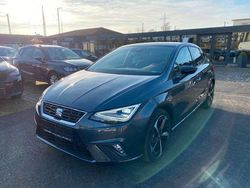 Grau Neu 2025 Seat Ibiza FR Limousine | 26.900 € (Etwas zu teuer)
