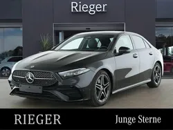 Black metallic Gebraucht 2024 Mercedes A220 AMG Limousine | 37.722 € (Fairer Preis)