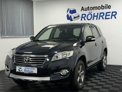 Blau Gebraucht 2013 Toyota RAV4 Travel SUV | 15.990 € (Etwas zu teuer)