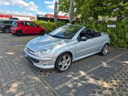 Grau Gebraucht 2004 Peugeot 206 CC Cabrio | 1.950 € (Fairer Preis)