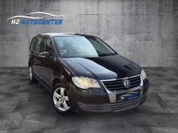 Schwarz Gebraucht 2010 VW Touran Conceptline Van / Kleinbus | 2.999 € (Fairer Preis)