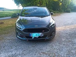Grau Gebraucht 2019 Ford S-MAX ST-Line Van / Kleinbus | 26.899 € (Guter Preis)