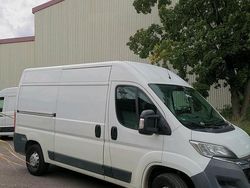 Weiß Gebraucht 2015 Citroën Jumper Van / Kleinbus | 5.300 €