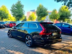 Schwarz Gebraucht 2017 Volvo V90 R-Design Kombi | 23.900 € (Fairer Preis)